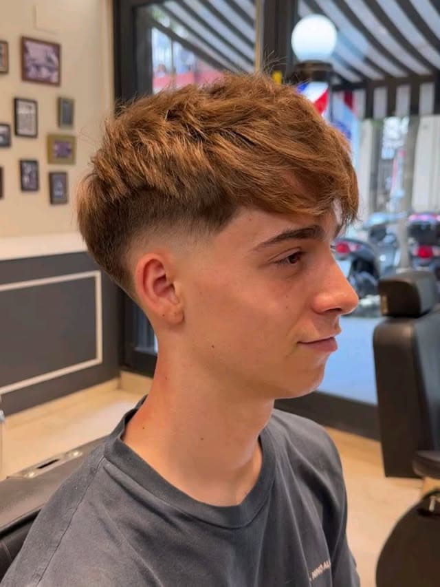 Corte texturizado con flequillo